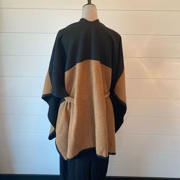 Lulla Collection Shawl Wrap OS - Picture 8 of 11